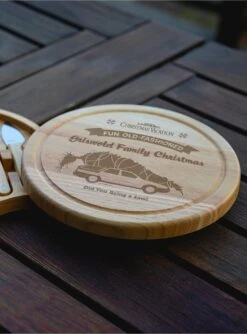 National Lampoon's Christmas Vacation Circo Cheese Cutting Board & Tools Set -Out Decor Home Shop 18606516 av4